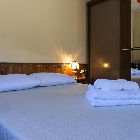 Mi Casa Es Tu Casa Apartment เมโล ภายนอก รูปภาพ