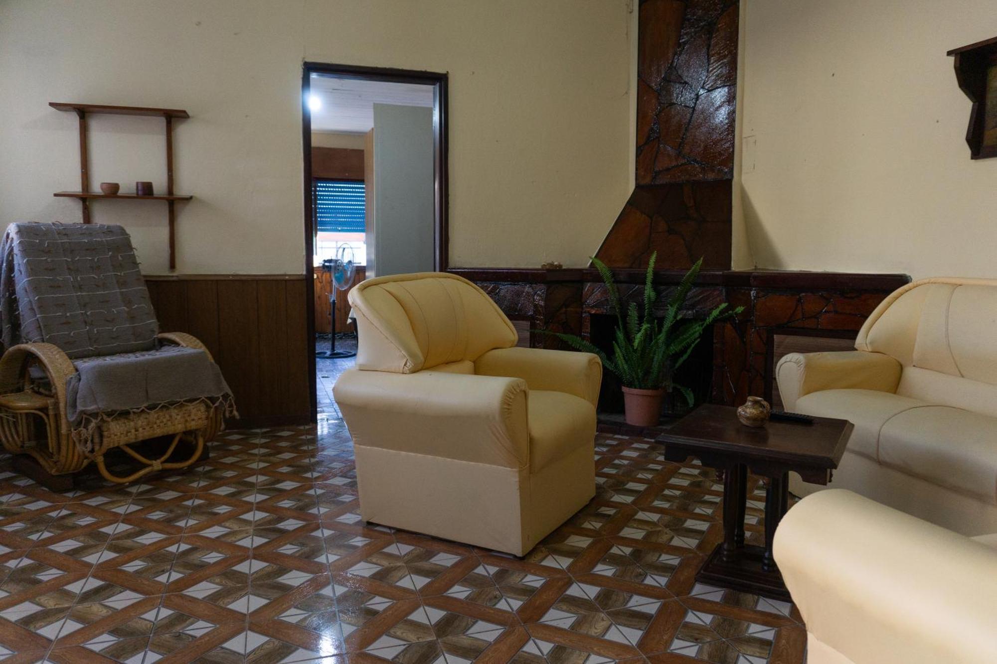 Mi Casa Es Tu Casa Apartment เมโล ภายนอก รูปภาพ